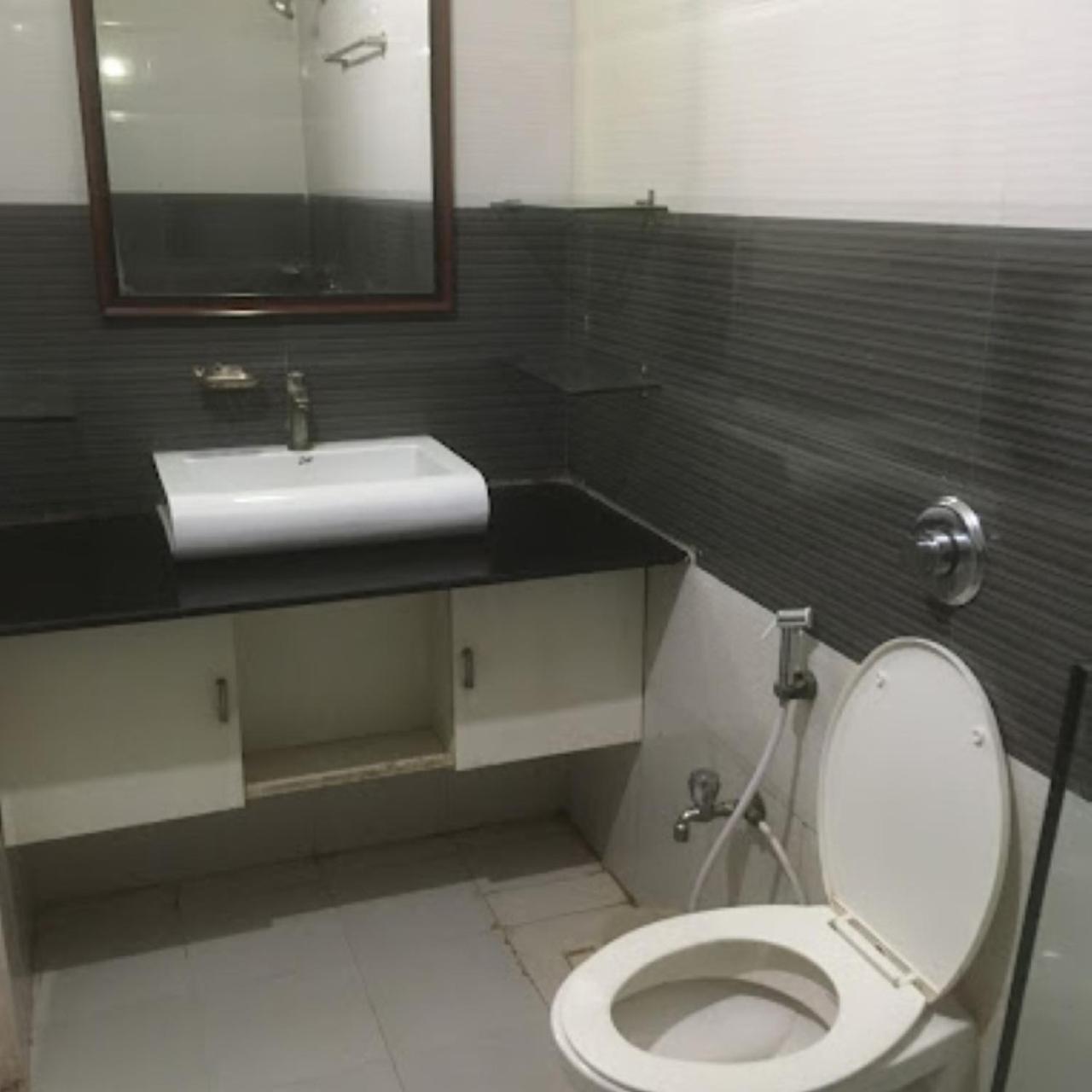Divya Jyot Residency Bhuj酒店 外观 照片