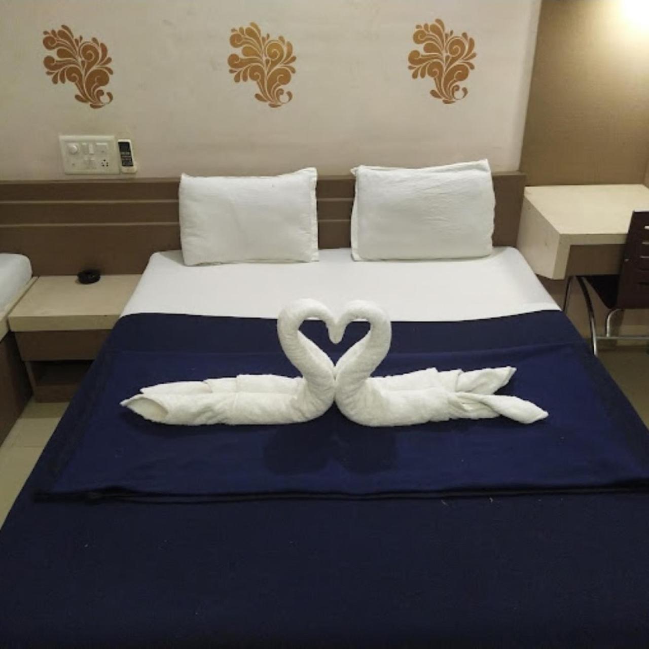 Divya Jyot Residency Bhuj酒店 外观 照片